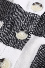 Load image into Gallery viewer, Plaid Shacket