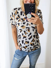 Load image into Gallery viewer, Leopard Glitter Tee