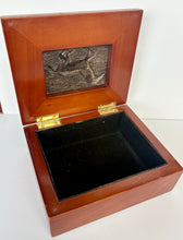 Load image into Gallery viewer, Vintage Trinket Box