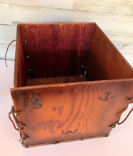 Load image into Gallery viewer, Cattle Brands Box