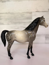 Load image into Gallery viewer, Grey Speckled Breyer