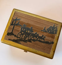 Load image into Gallery viewer, Western Stagecoach Trinket Box