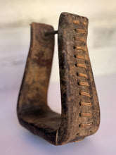 Load image into Gallery viewer, Vintage Stirrup