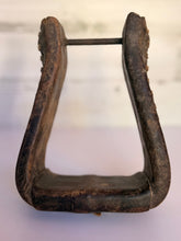 Load image into Gallery viewer, Vintage Stirrup