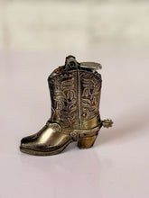 Load image into Gallery viewer, Boot Lighter (Smokeston Japan)