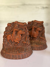 Load image into Gallery viewer, Syroco Indian/Covered Wagon Bookends