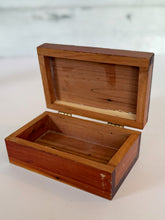 Load image into Gallery viewer, Horses Trinket Box