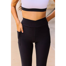 Load image into Gallery viewer, Ready to Ship | The Chloe - Crossover BLACK Pocket 7/8th Ankle Length Leggings