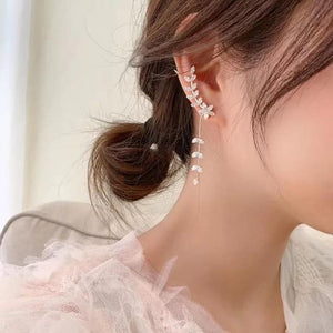 Crawler Floral Earrings Gold