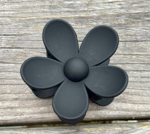 Load image into Gallery viewer, Flower Hair Clips