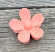 Load image into Gallery viewer, Flower Hair Clips